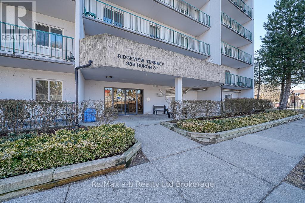 809 - 986 Huron Street, London East, Ontario  N5Y 5E4 - Photo 6 - X12128997