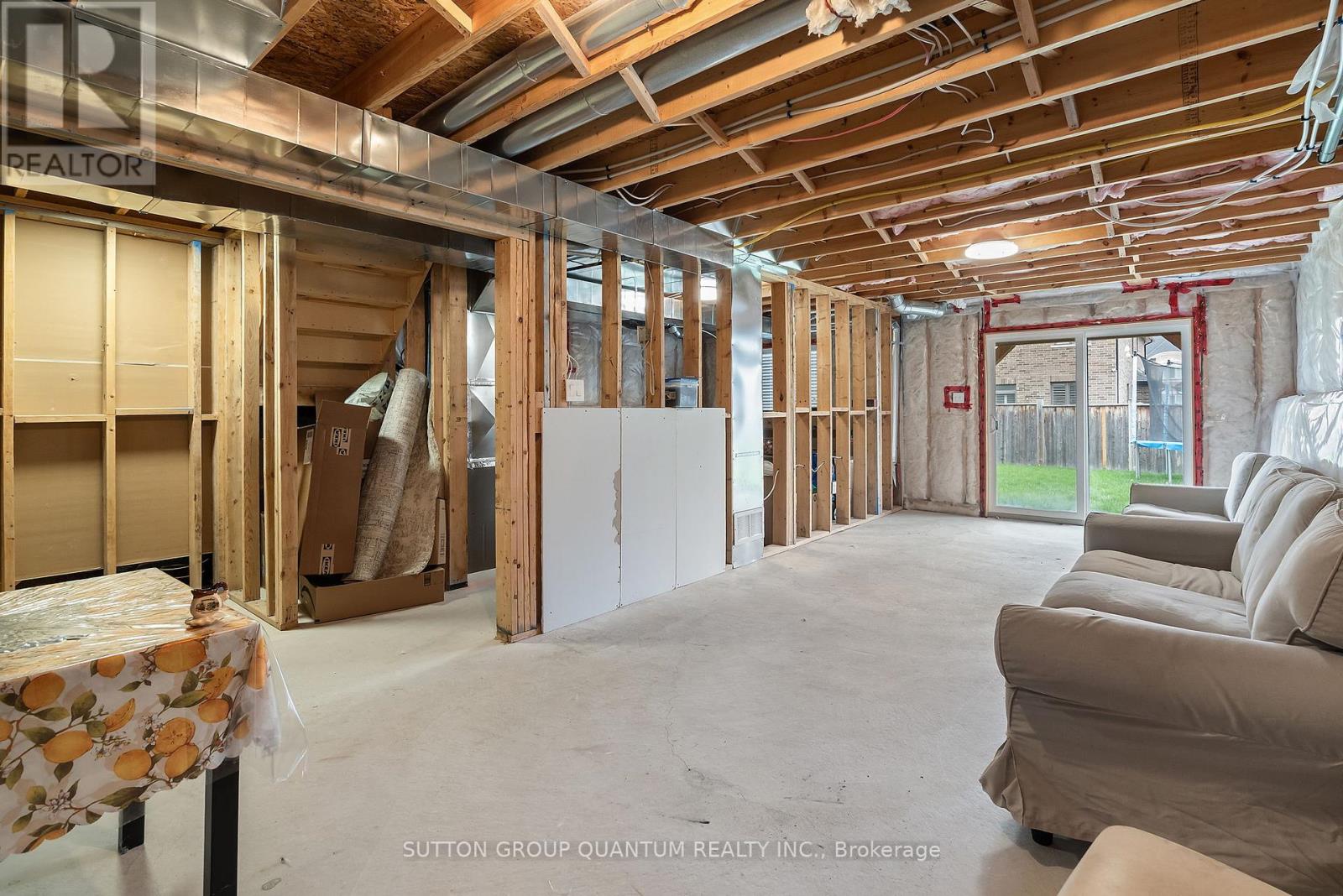 2071 Mcfadden Street, Innisfil, Ontario  L9S 0H6 - Photo 39 - N12128548