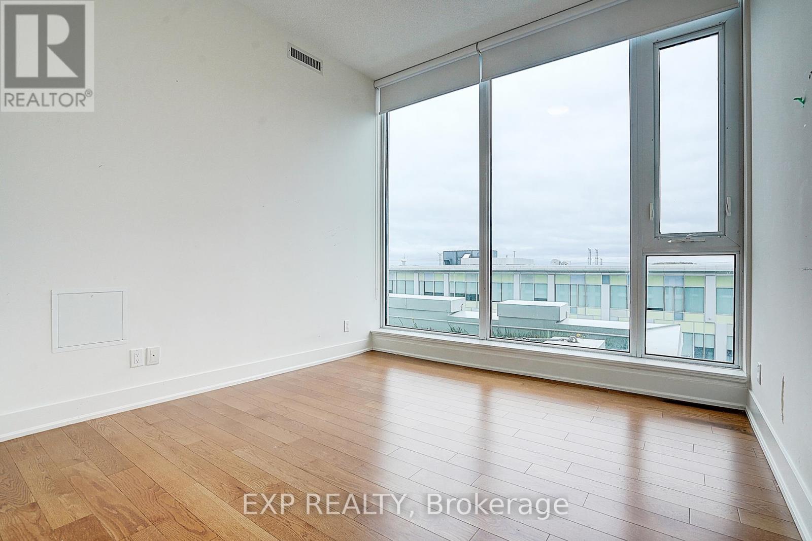 J803 - 8081 Birchmount Road, Markham, Ontario  L6G 0G5 - Photo 9 - N12127978