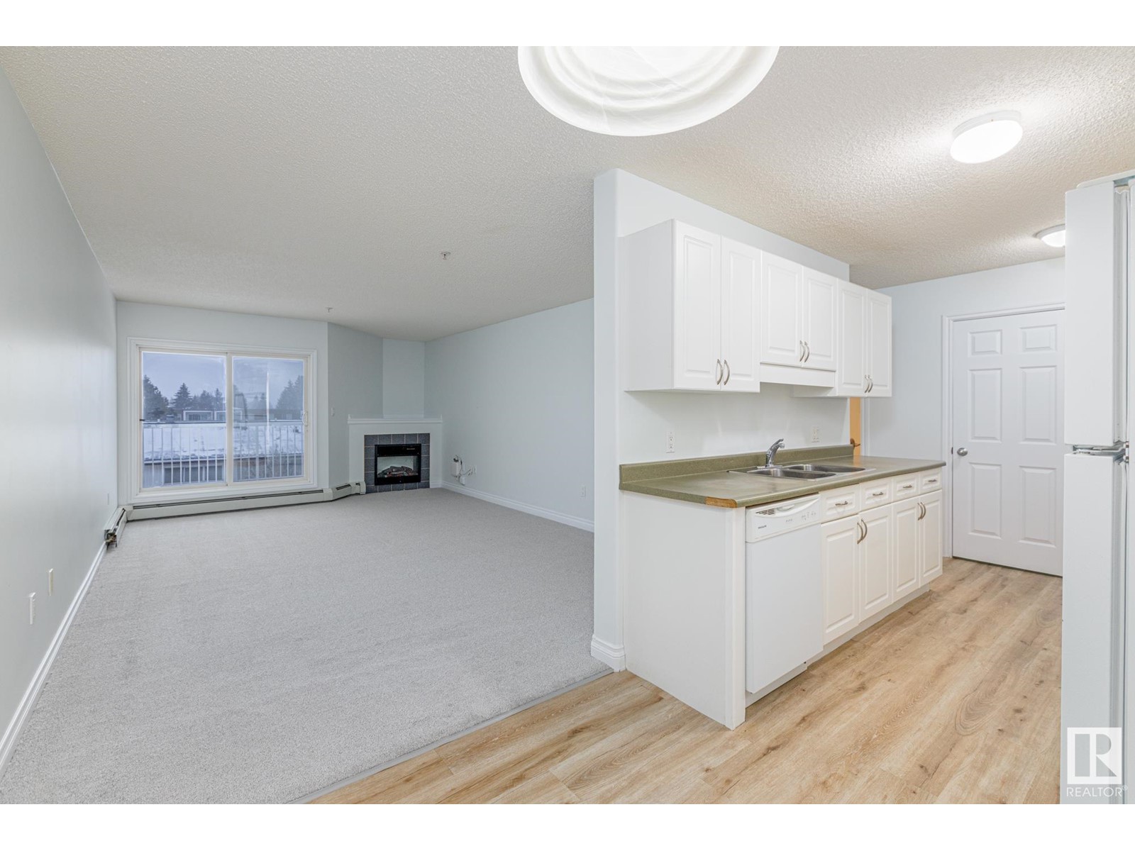 Property at #303 11446 40 AV NW image 2