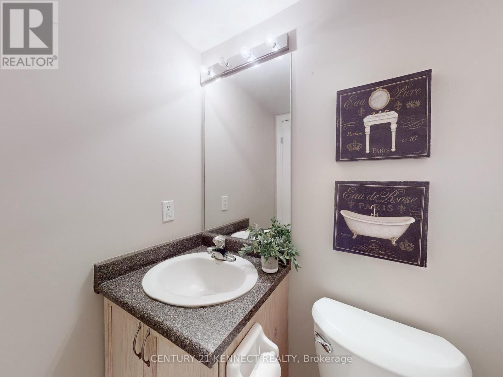 249 Stanley Street, Barrie, Ontario  L4M 7G2 - Photo 19 - S12129013