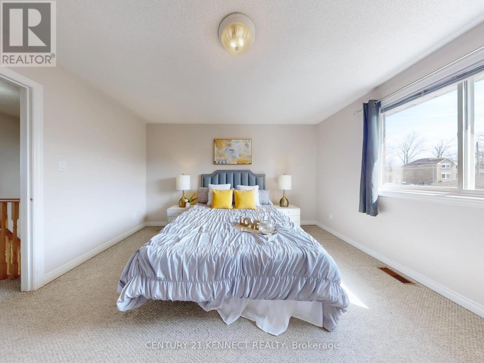 249 Stanley Street, Barrie, Ontario  L4M 7G2 - Photo 22 - S12129013