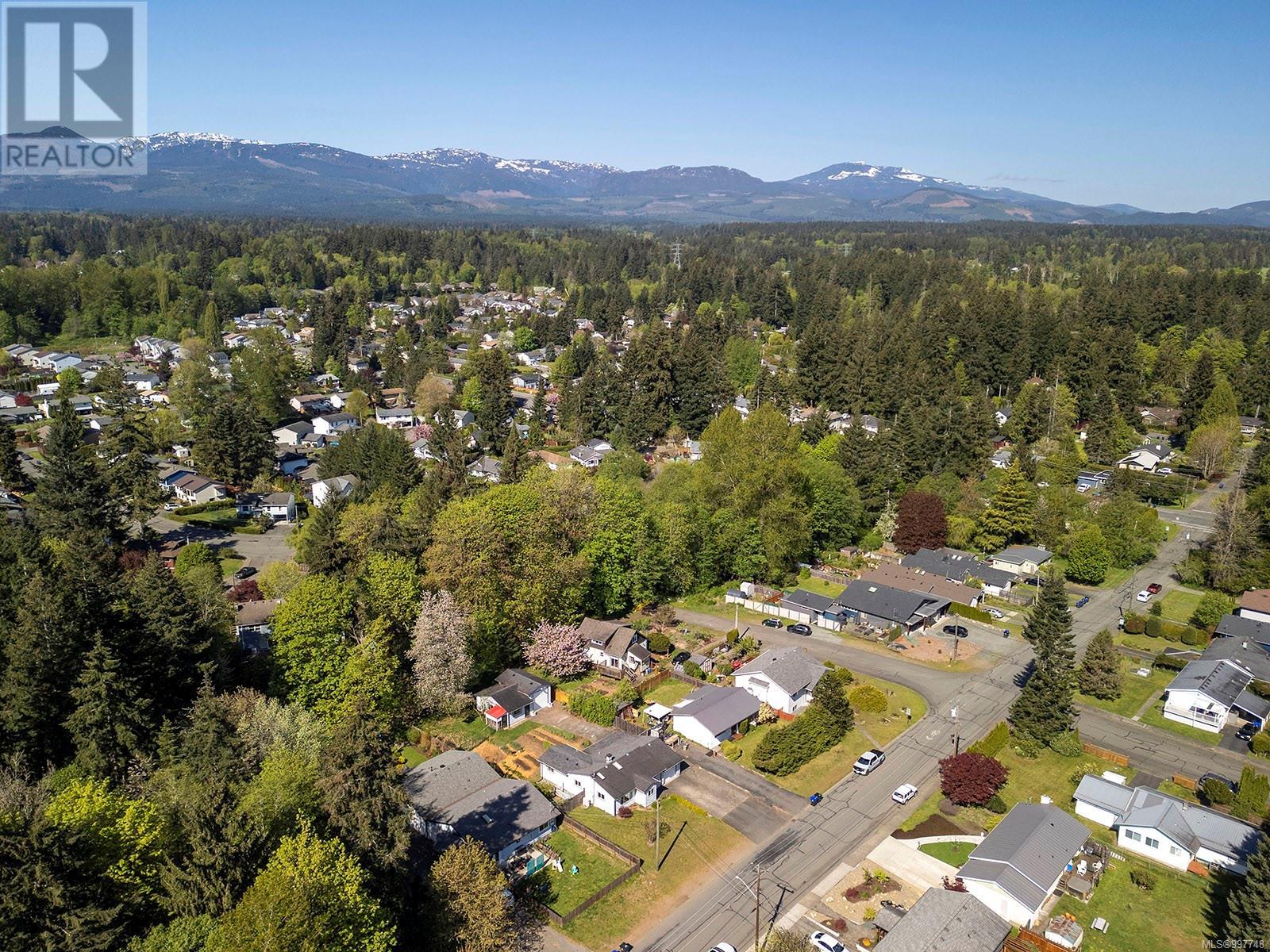 365 Willemar Ave, Courtenay, British Columbia  V9N 3L3 - Photo 5 - 997748