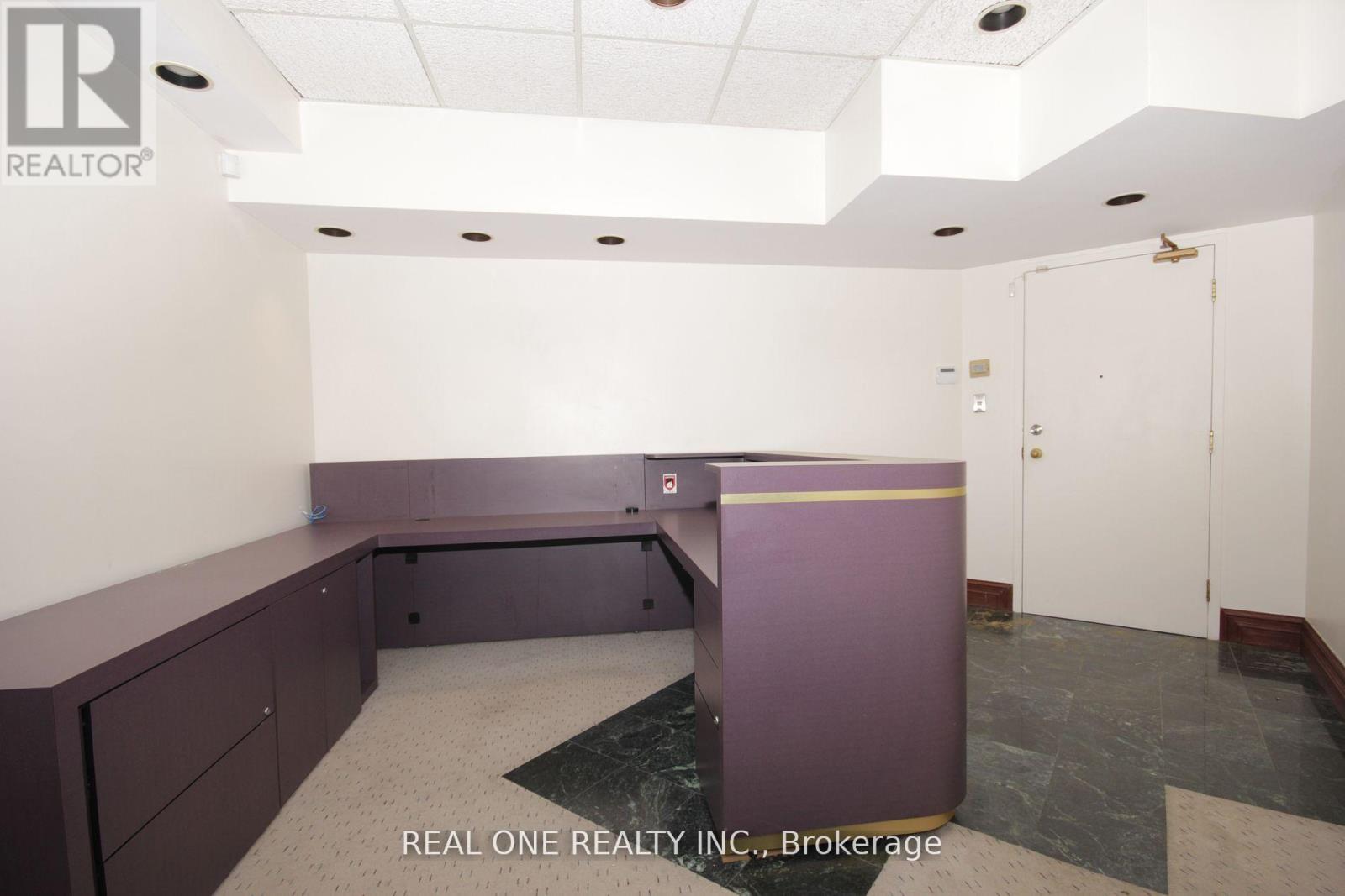 601 - 1280 Finch Avenue W, Toronto, Ontario  M3J 3K6 - Photo 5 - W12129025