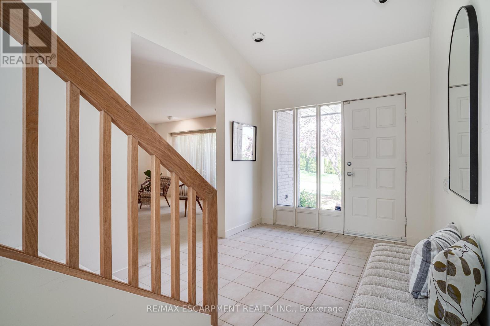 Property at 65 GOLFVIEW CRESCENT image 3