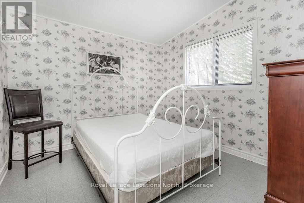 102 35th Street N, Wasaga Beach, Ontario  L9Z 2B7 - Photo 16 - S12129075