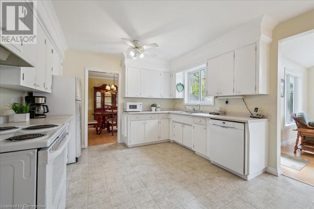 199 Bellehaven Drive, Waterloo, Ontario  N2J 3L3 - Photo 13 - 40722716