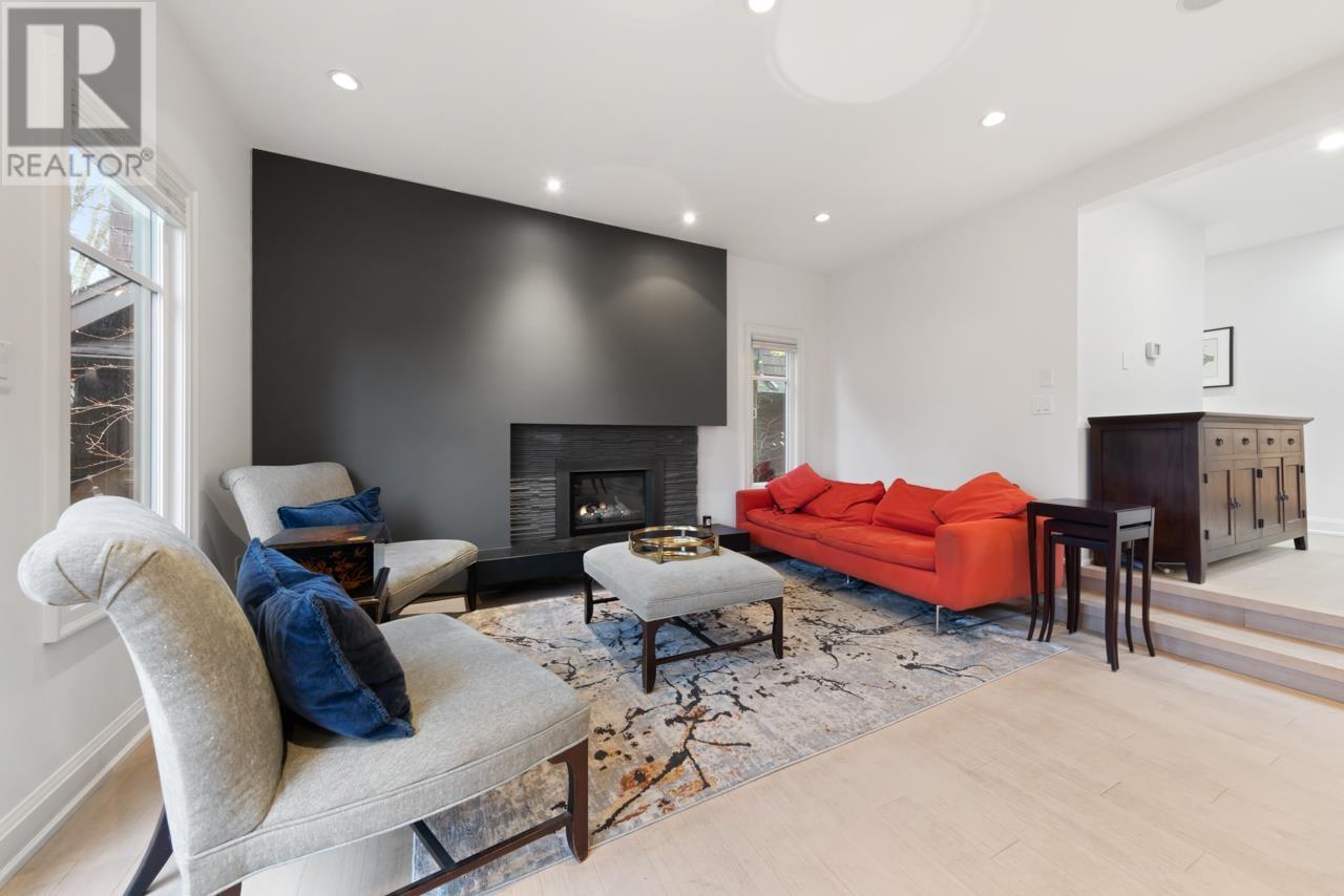 2950 Tolmie Street, Vancouver, British Columbia  V6R 4K6 - Photo 2 - R2999350
