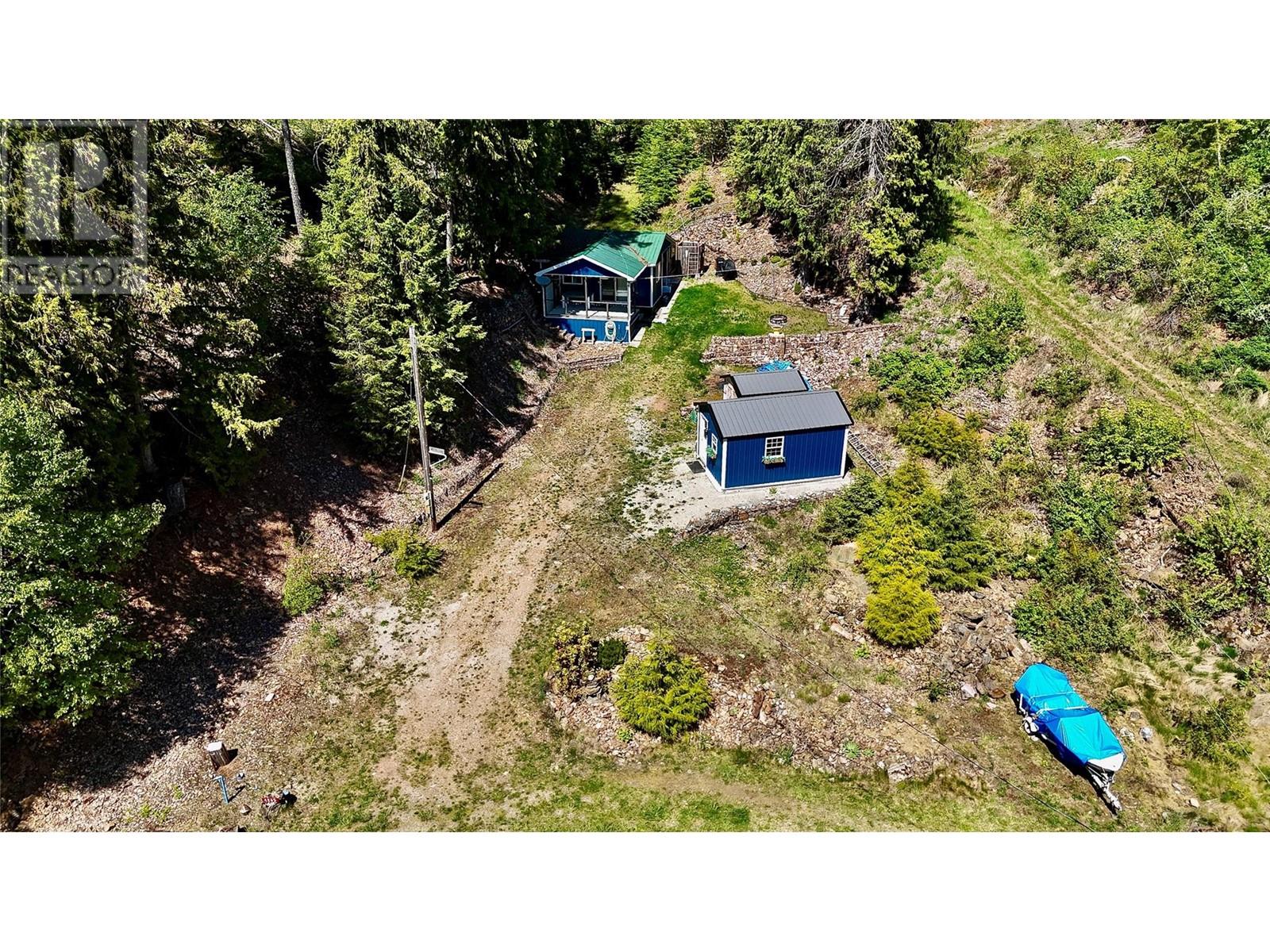 Property at 4265 Woodbury Village Road image 2