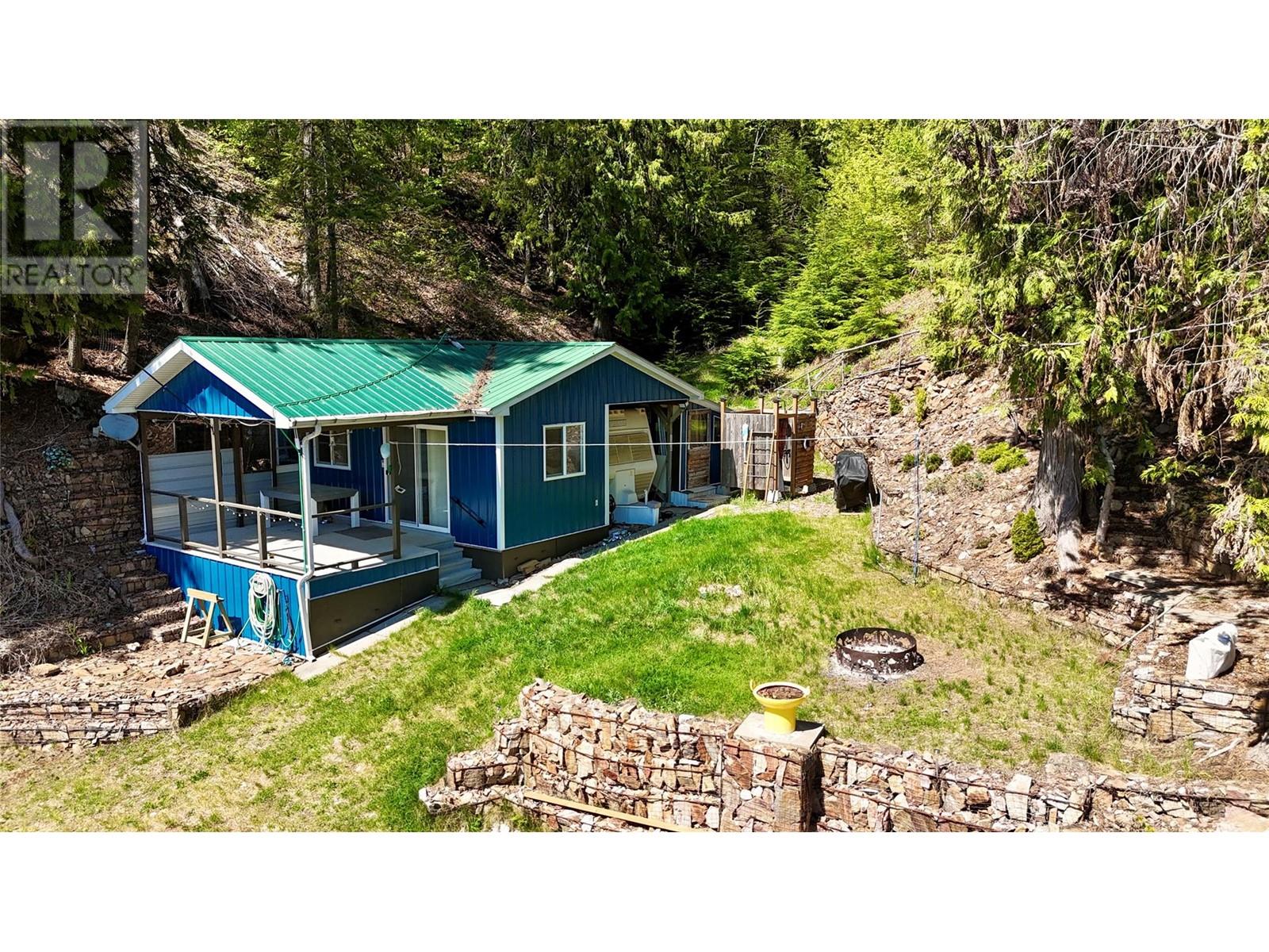 4265 W Road, Ainsworth, British Columbia  V0B 2B0 - Photo 10 - 10335677