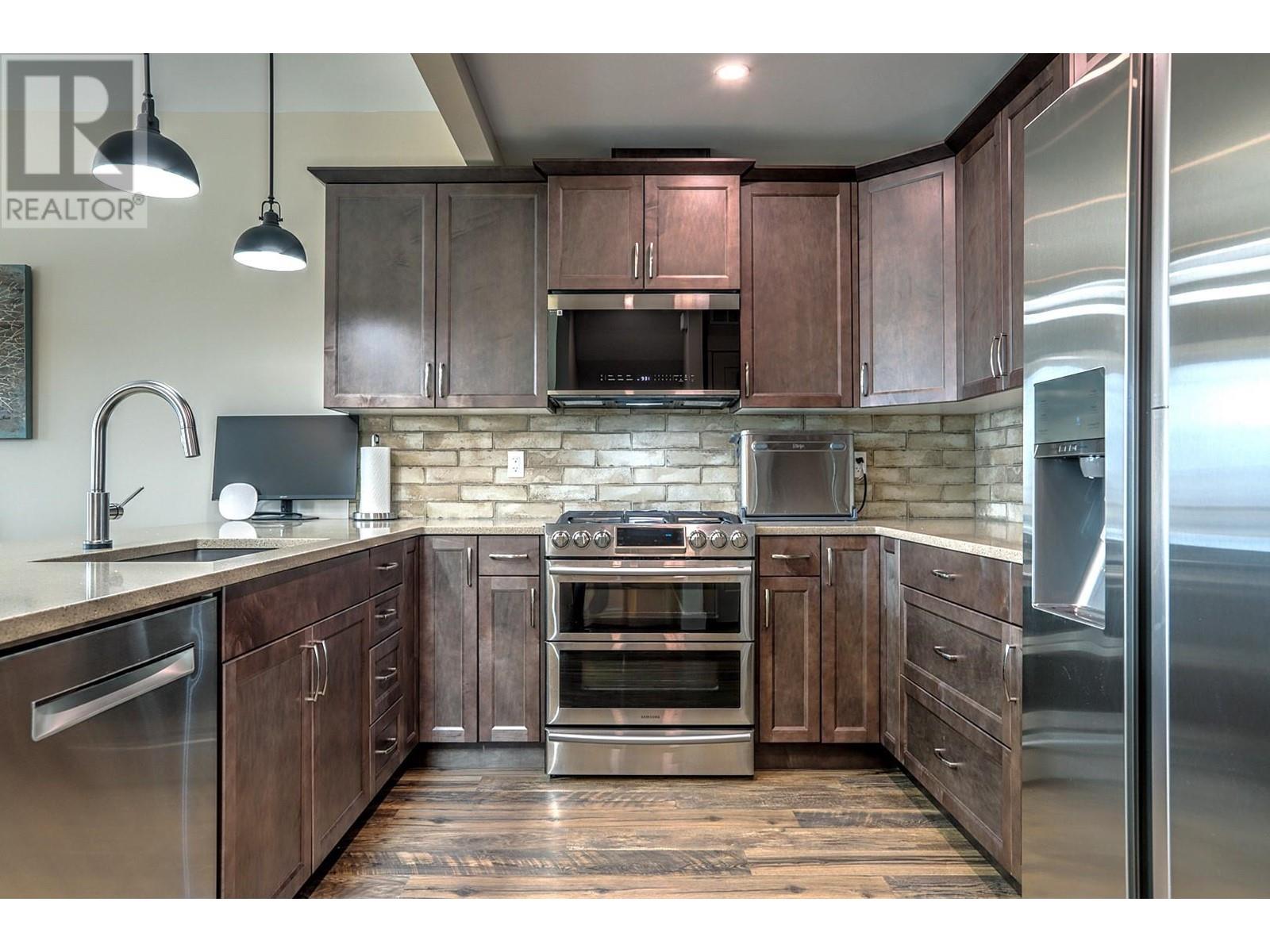9834 Cathedral Drive, Silver Star, British Columbia  V1B 3M1 - Photo 13 - 10346613