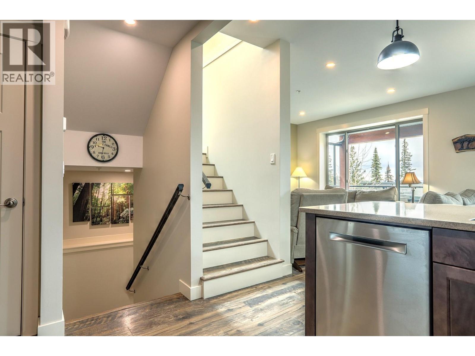 9834 Cathedral Drive, Silver Star, British Columbia  V1B 0S1 - Photo 18 - 10346613