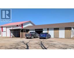16 Industrial DRIVE