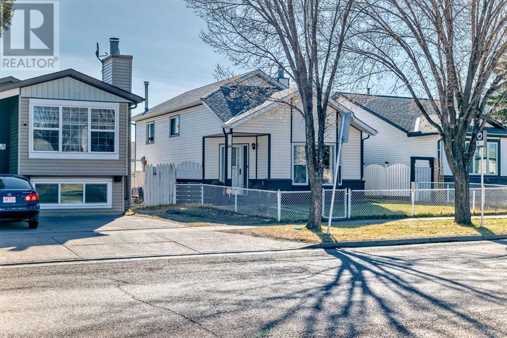 10 Tararidge Drive Ne, Calgary, Alberta  T3J 2P8 - Photo 3 - A2218545