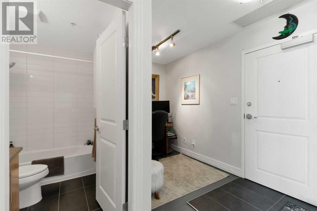 801, 55 Spruce Place Sw, Calgary, Alberta  T3C 3X5 - Photo 21 - A2201132