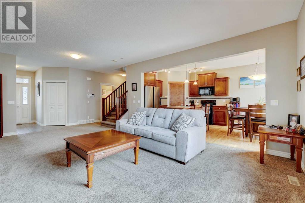 166 Sage Valley Green Nw, Calgary, Alberta  T3R 0H8 - Photo 5 - A2207586
