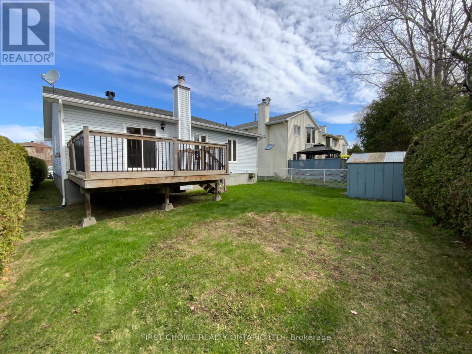 6336 Loire Drive, Ottawa, Ontario  K1C 3C8 - Photo 28 - X12129100