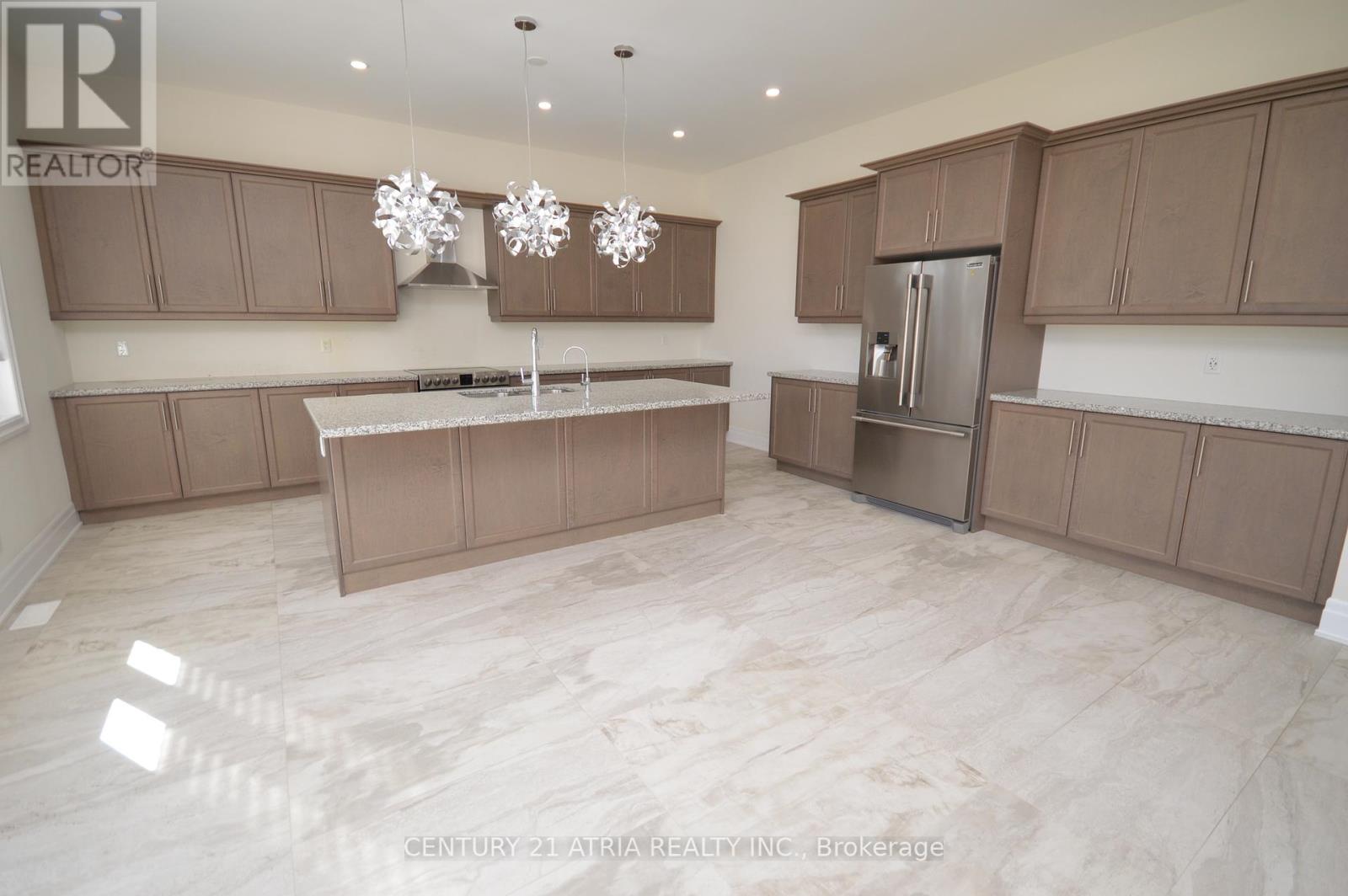 19 Mumberson Street, Innisfil (Cookstown), Ontario  L0L 1L0 - Photo 11 - N12129106