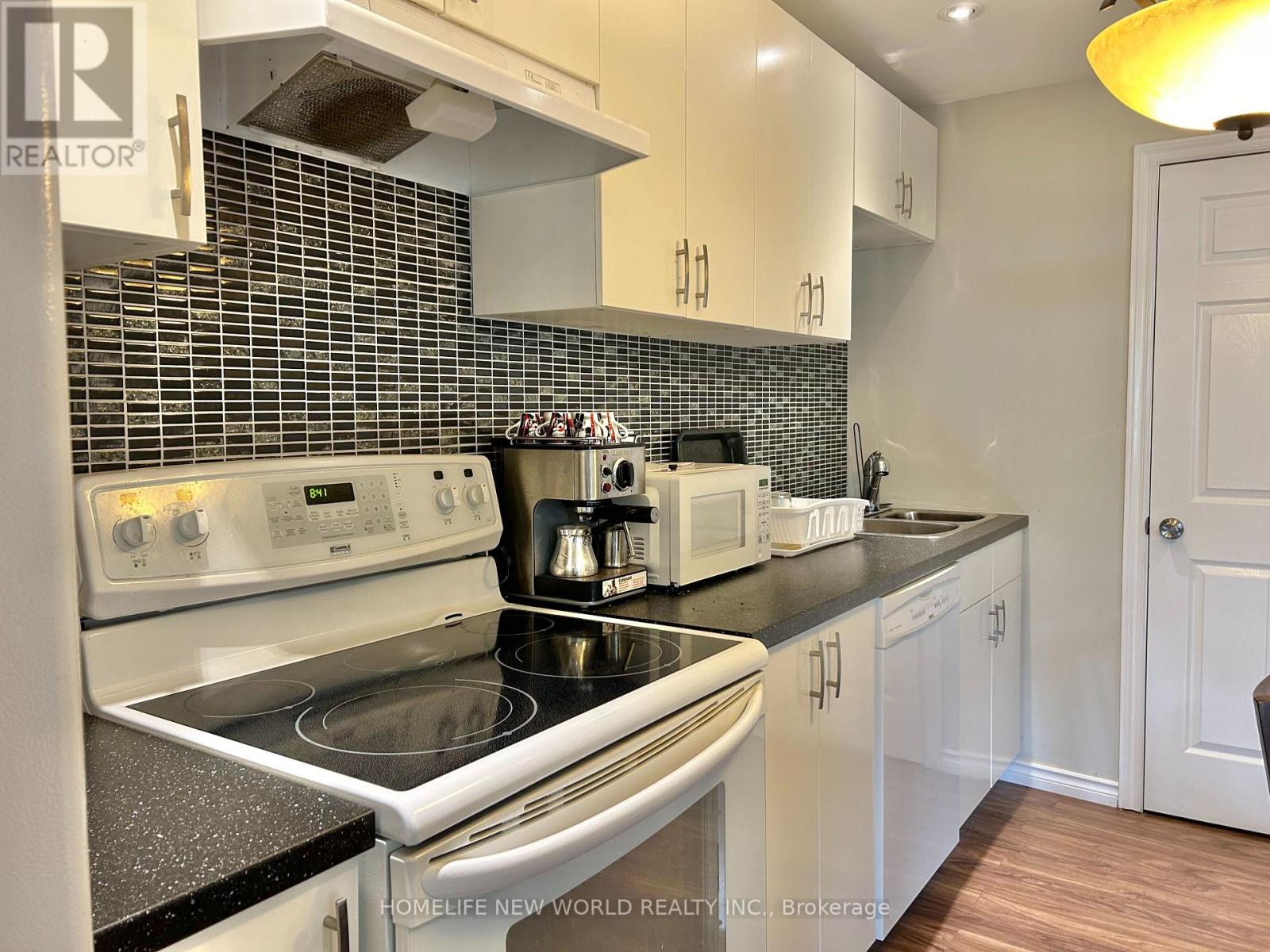 375 Woodspring Avenue, Newmarket, Ontario  L3X 3H4 - Photo 15 - N12127777