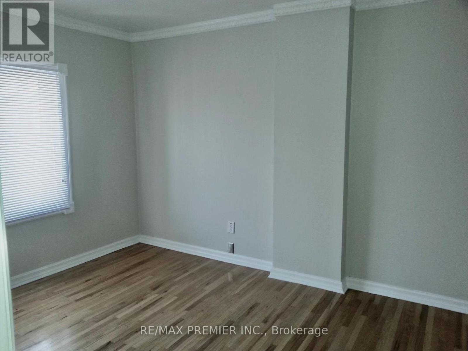 34 Mcfarland Avenue, Toronto, Ontario  M6H 3N1 - Photo 3 - W12116479