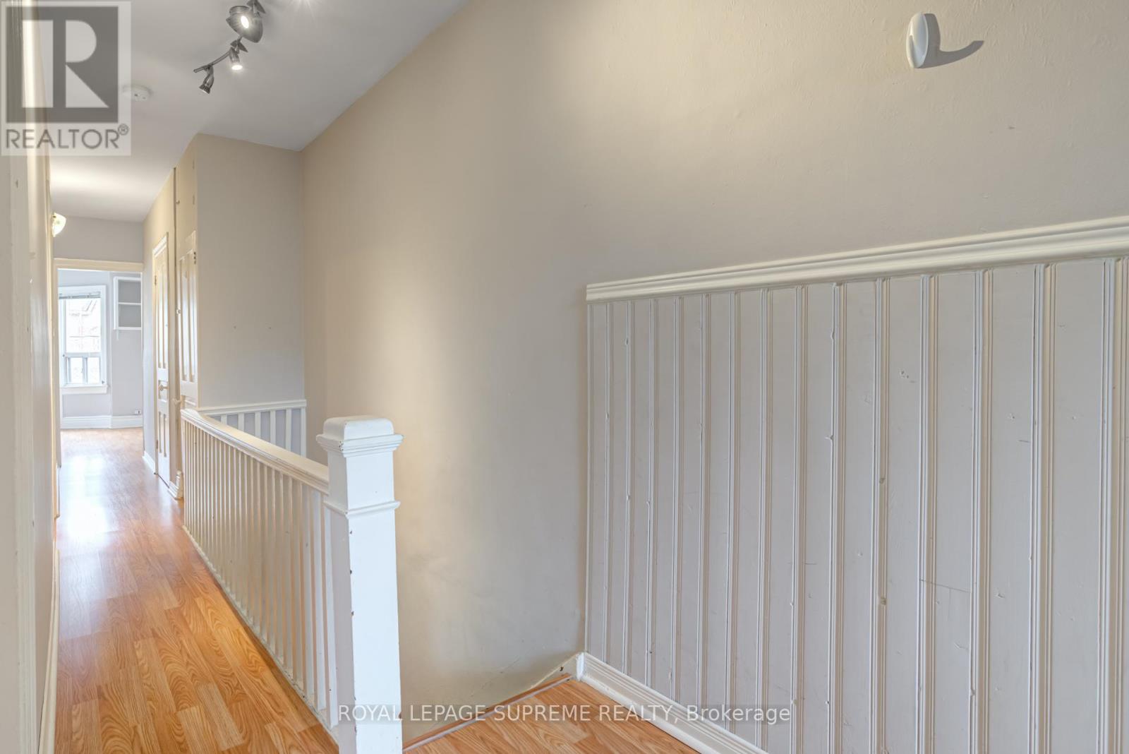443 Pacific Avenue, Toronto, Ontario  M6P 2R3 - Photo 19 - W12129098