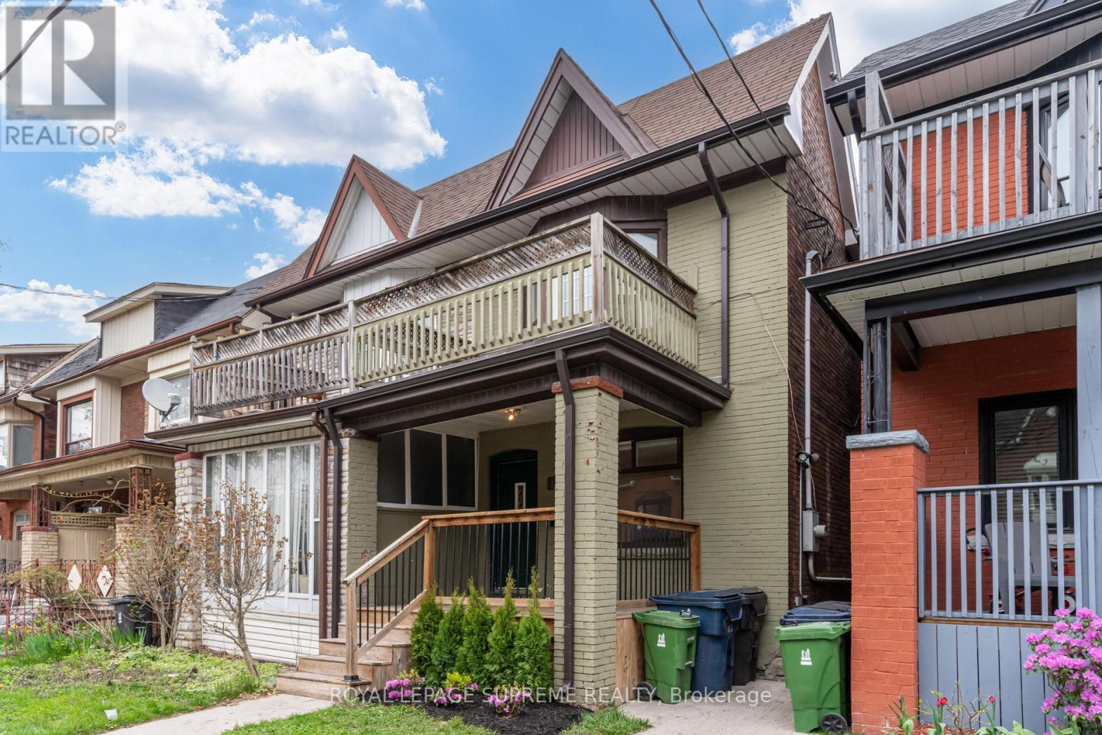 443 Pacific Avenue, Toronto, Ontario  M6P 2R3 - Photo 2 - W12129098
