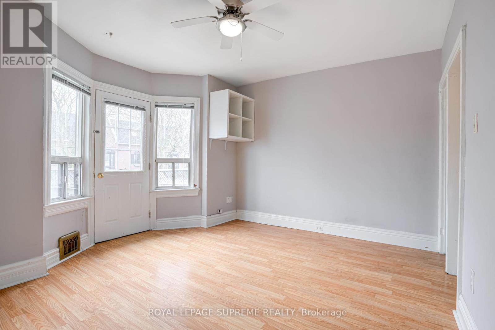 443 Pacific Avenue, Toronto, Ontario  M6P 2R3 - Photo 27 - W12129098
