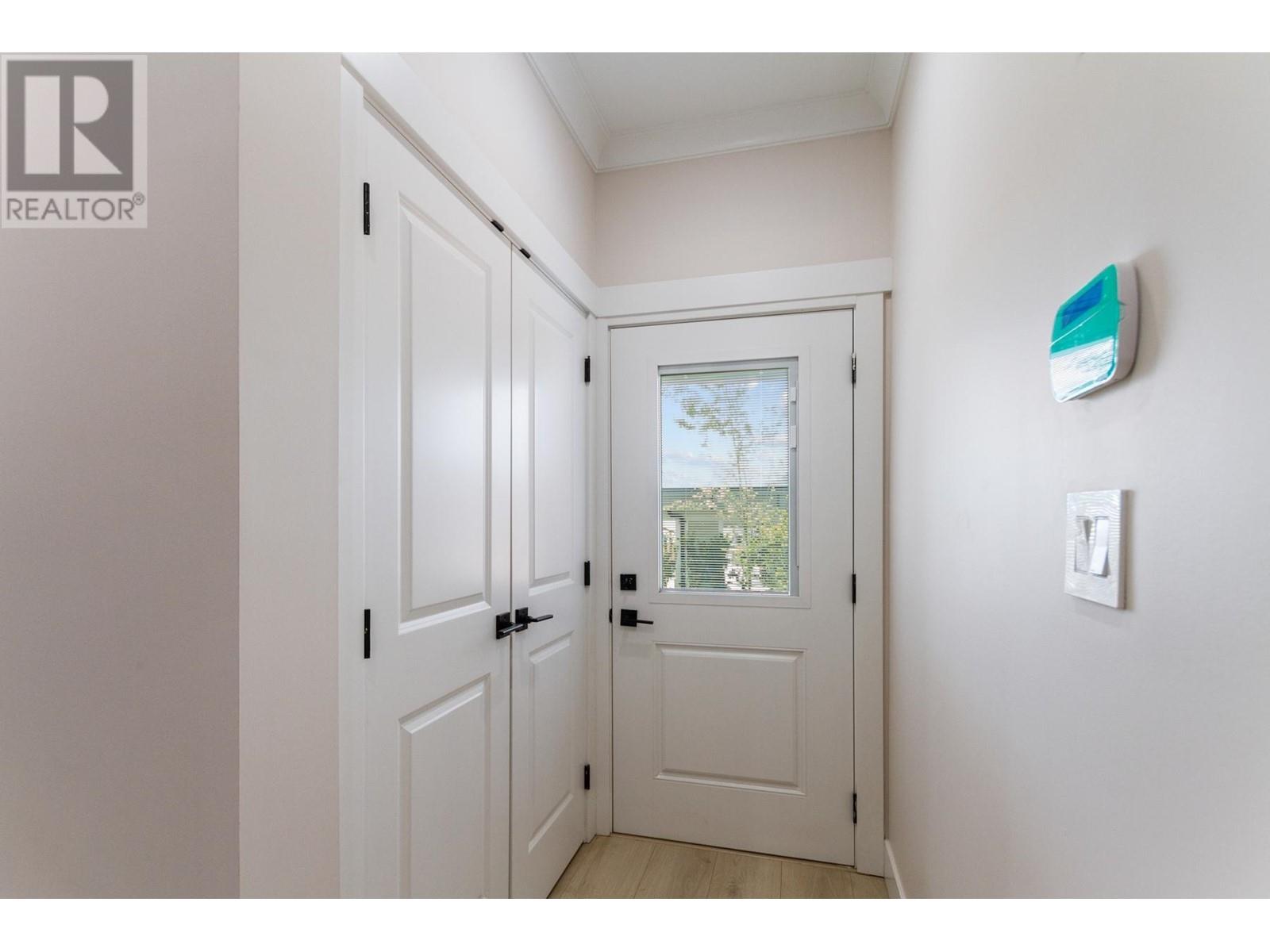 103 954 Edgar Avenue, Coquitlam, British Columbia  V3K 2J9 - Photo 23 - R2999447