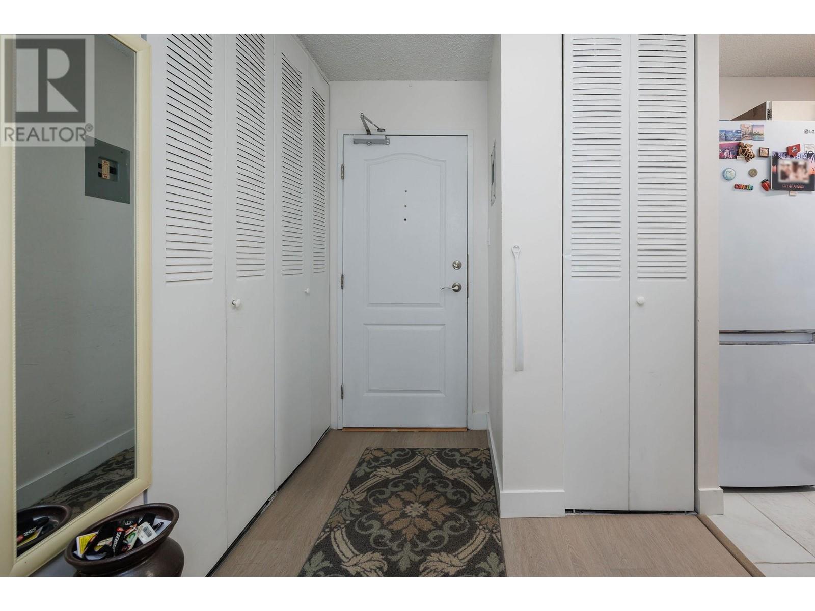 310 2012 Fullerton Avenue, North Vancouver, British Columbia  V7P 3E3 - Photo 13 - R2999456