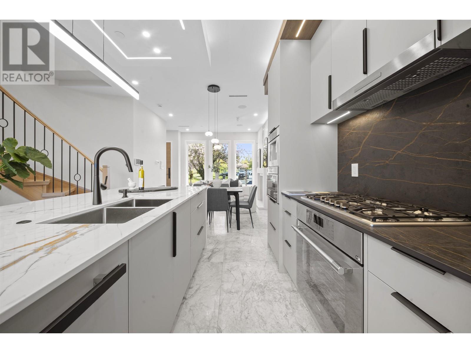 2455 W 10th Avenue, Vancouver, British Columbia  V6K 2J4 - Photo 13 - R2999461