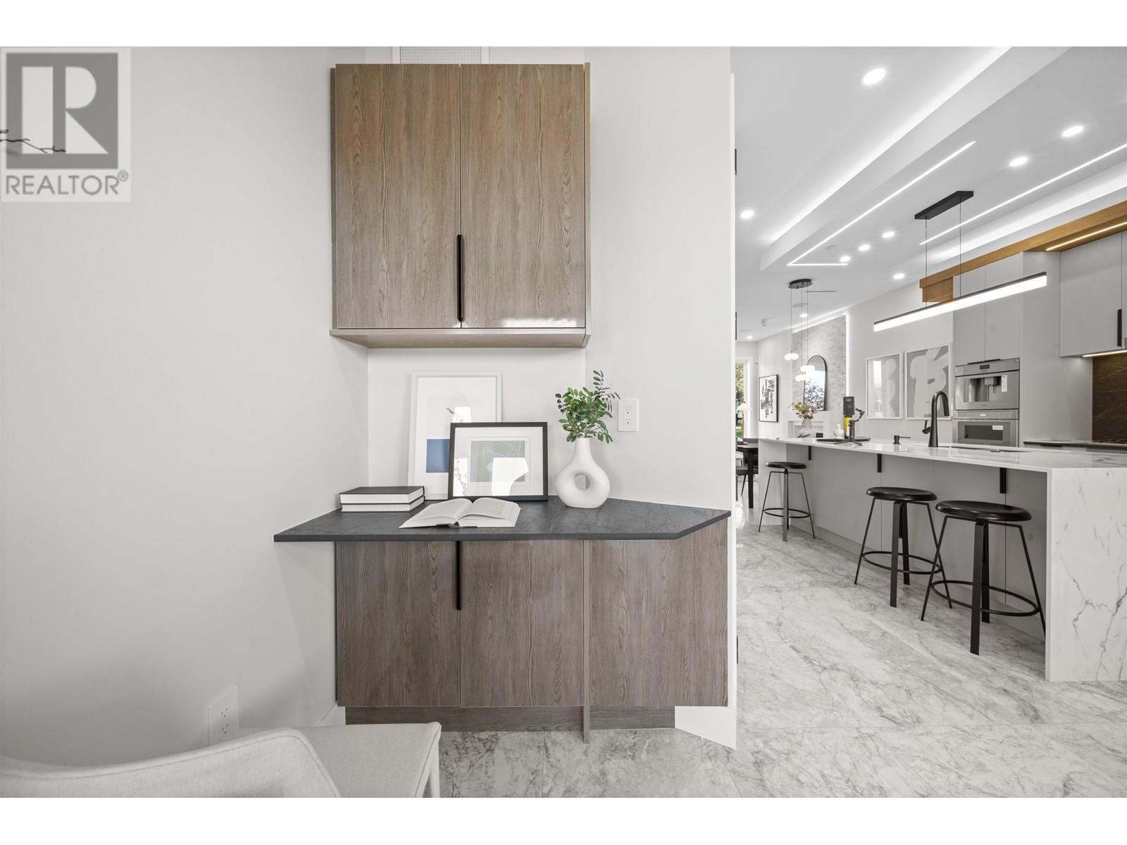 2455 W 10th Avenue, Vancouver, British Columbia  V6K 2J4 - Photo 15 - R2999461