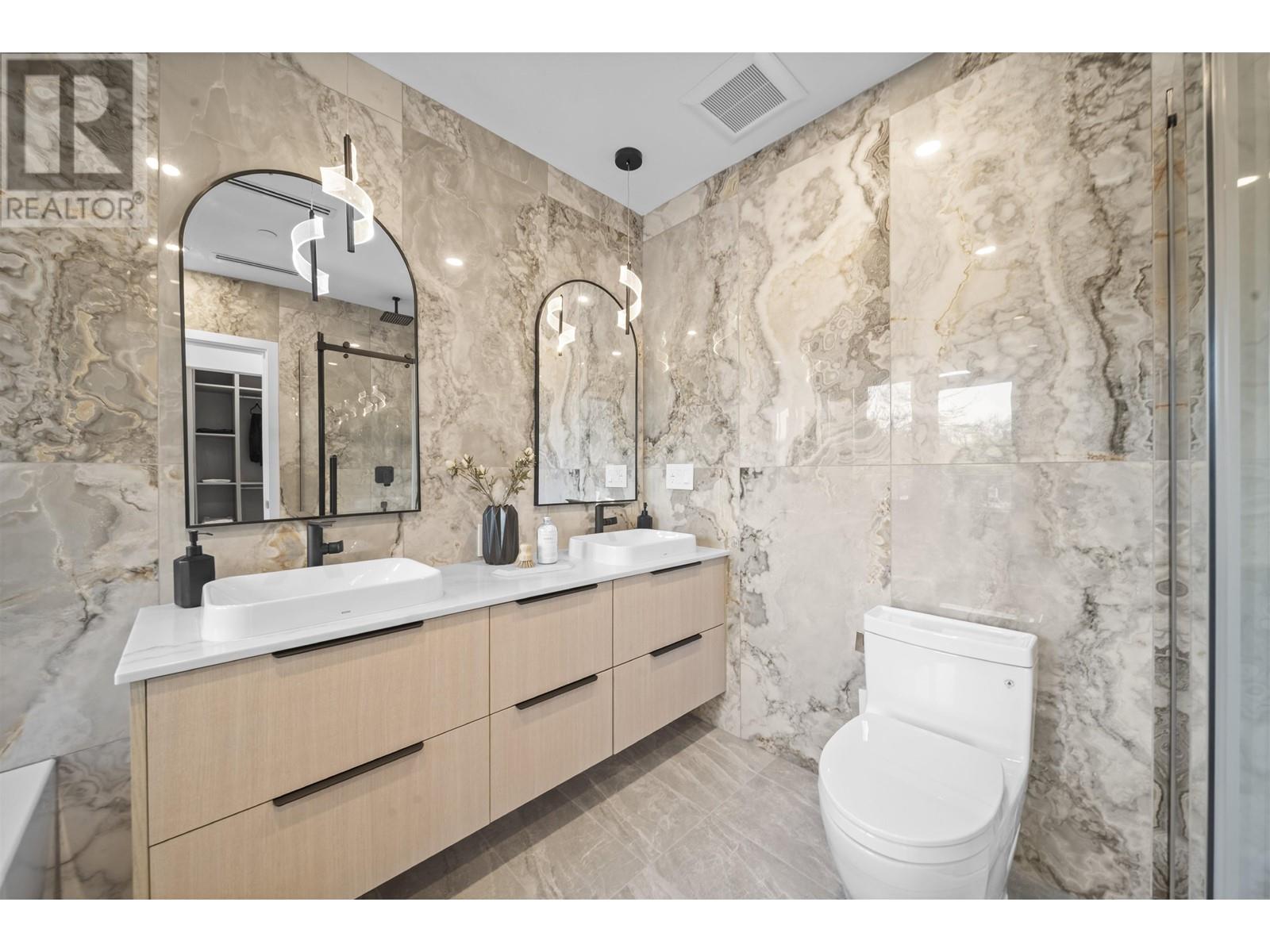 2455 W 10th Avenue, Vancouver, British Columbia  V6K 2J4 - Photo 18 - R2999461