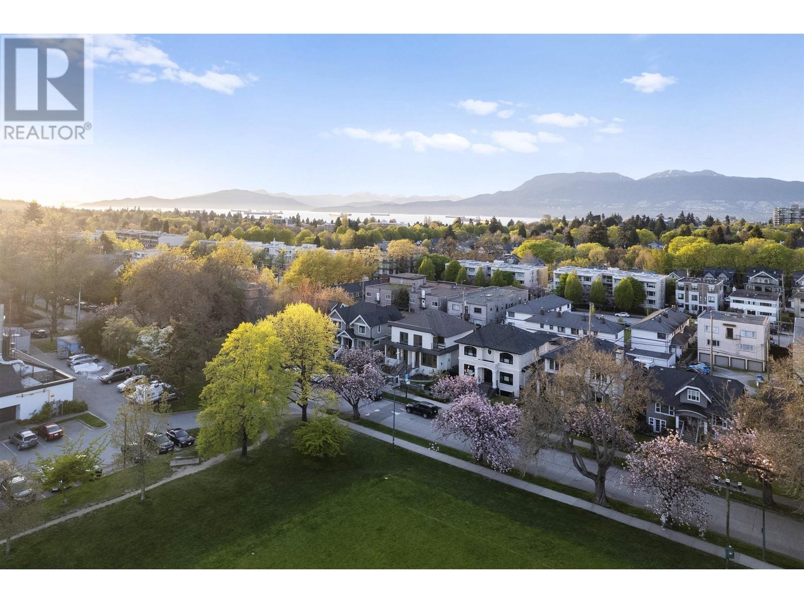 2455 W 10th Avenue, Vancouver, British Columbia  V6K 2J4 - Photo 40 - R2999461