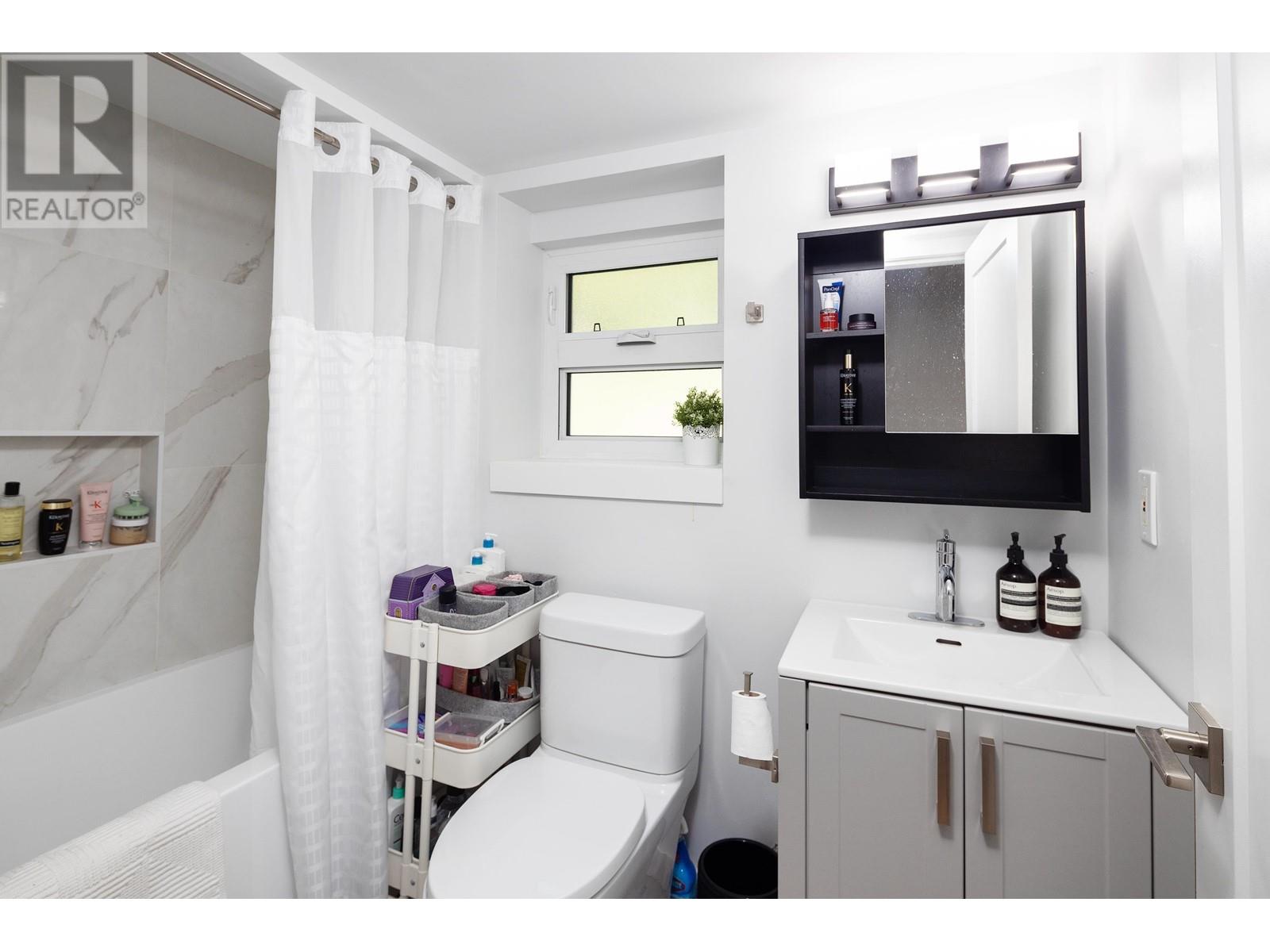 2996 Plymouth Drive, North Vancouver, British Columbia  V7H 1C7 - Photo 26 - R2999434