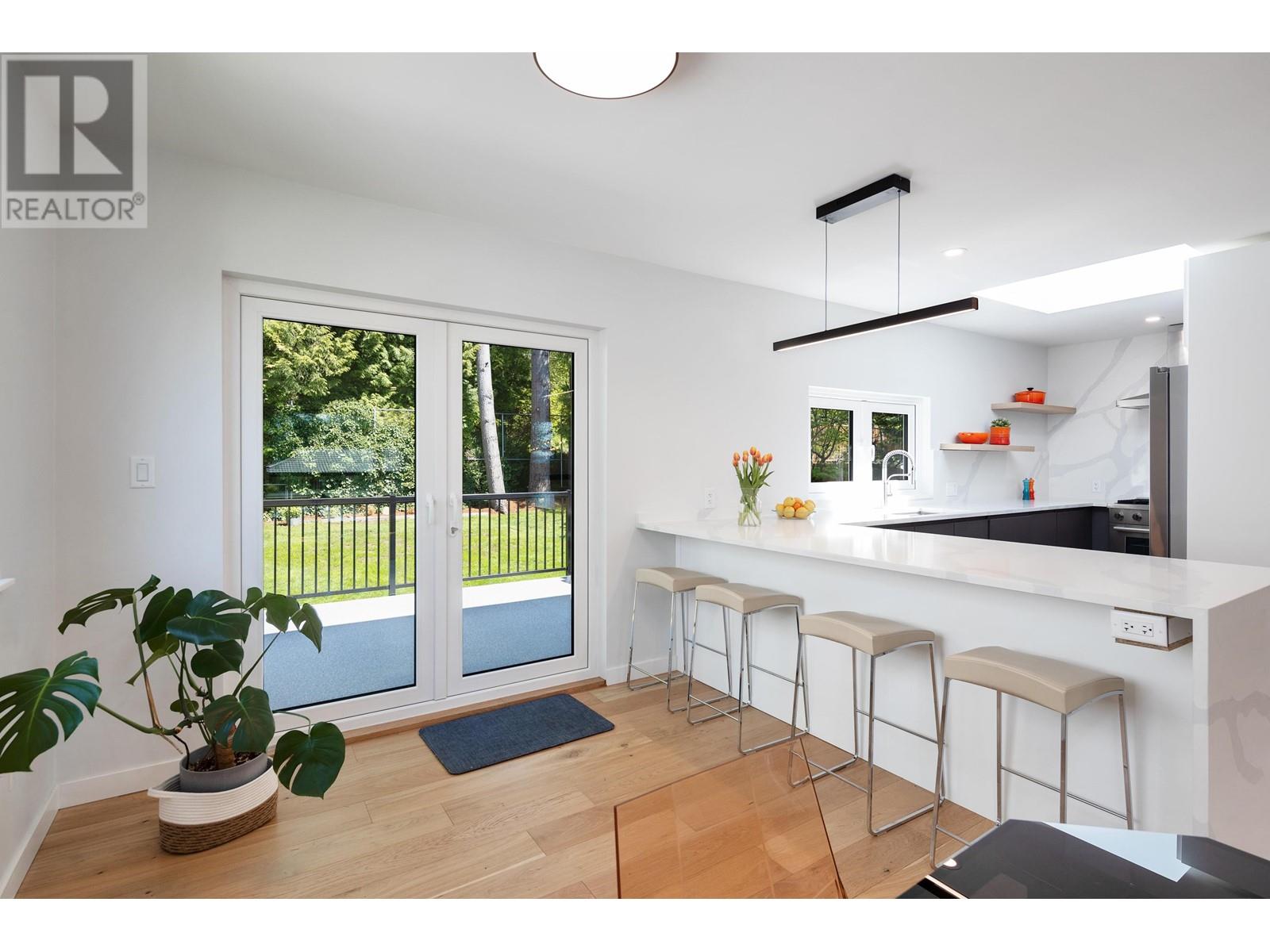 2996 Plymouth Drive, North Vancouver, British Columbia  V7H 1C7 - Photo 6 - R2999434