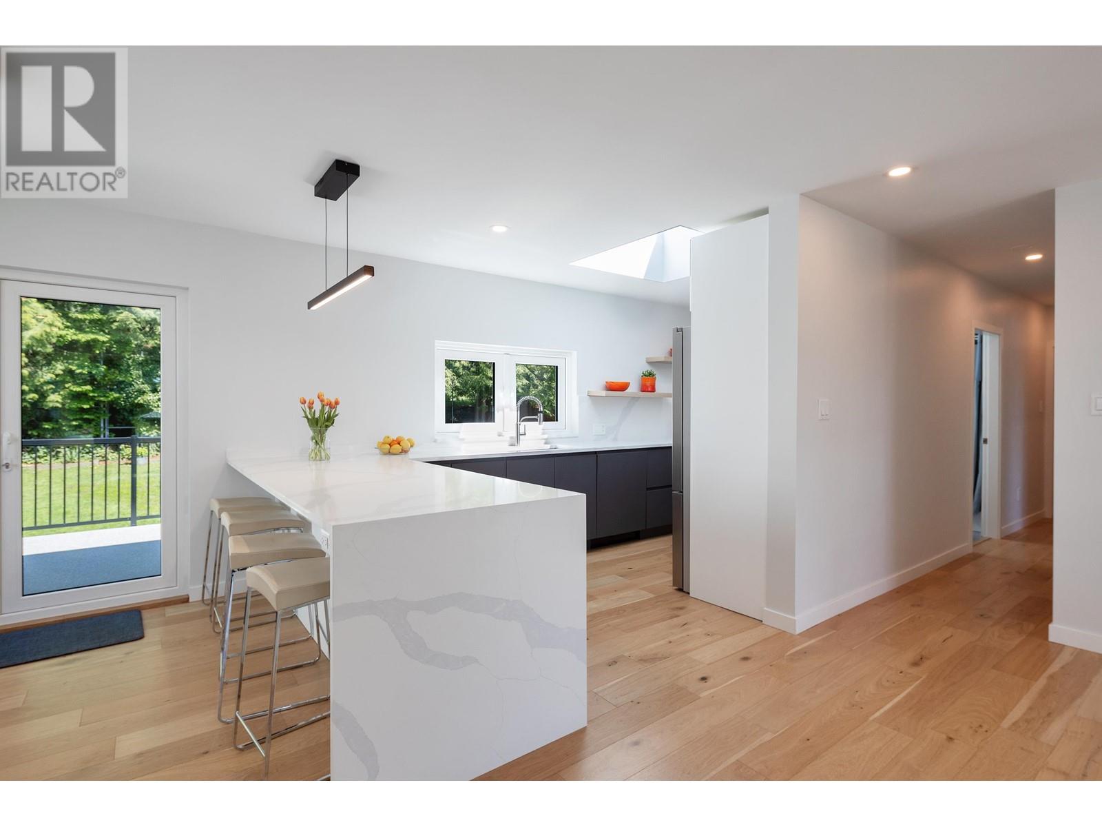 2996 Plymouth Drive, North Vancouver, British Columbia  V7H 1C7 - Photo 7 - R2999434