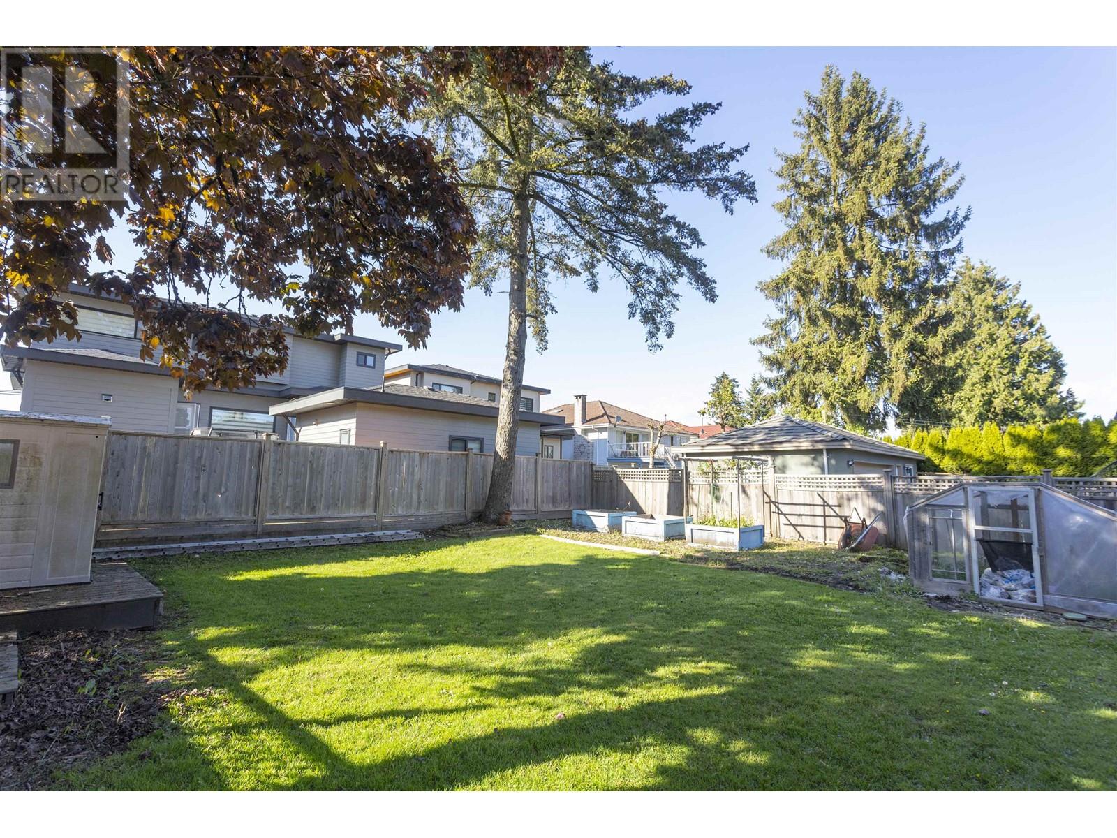 7831 Graham Avenue, Burnaby, British Columbia  V3N 1V6 - Photo 18 - R2999443