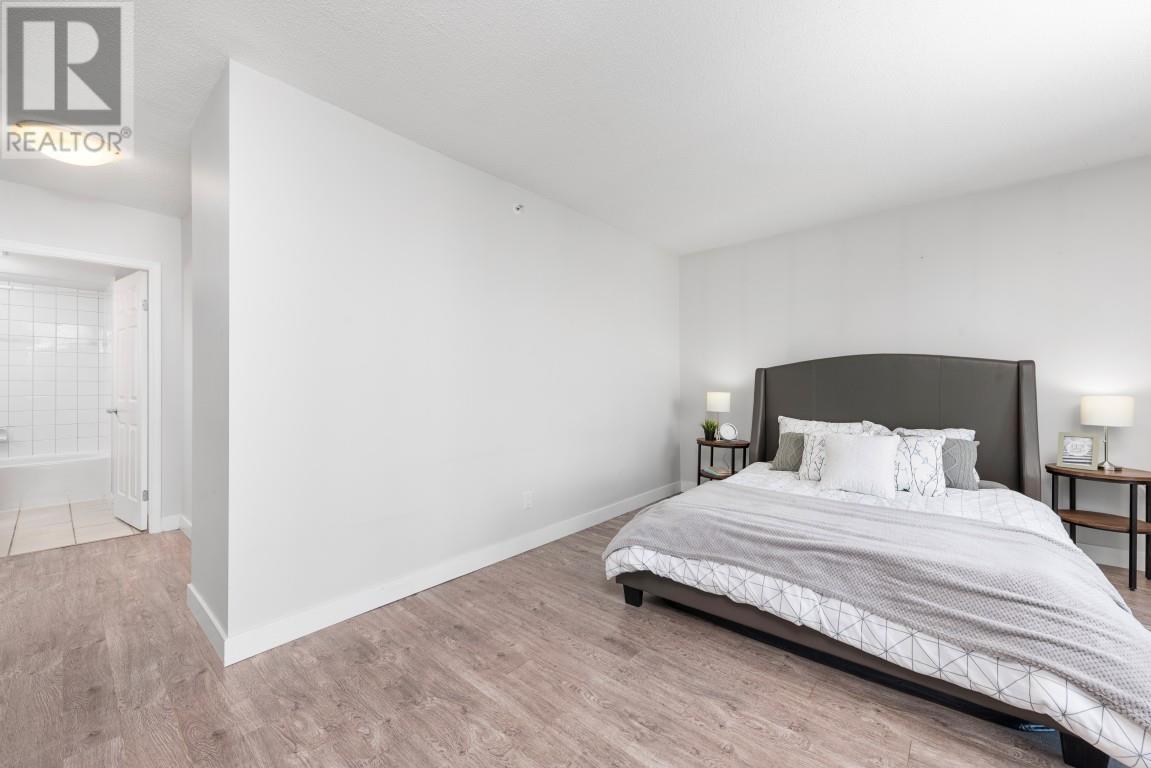 1005 8248 Lansdowne Road, Richmond, British Columbia  V6X 3Y9 - Photo 13 - R2999191