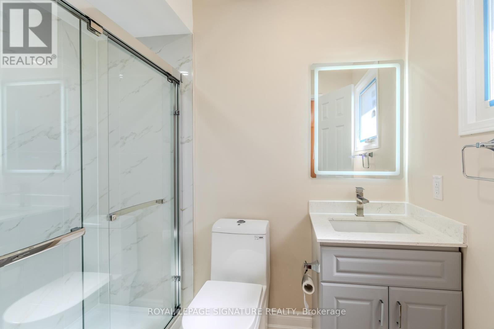 3263 Pebblewood Road, Mississauga (Meadowvale), Ontario  L5N 6P4 - Photo 19 - W12091403