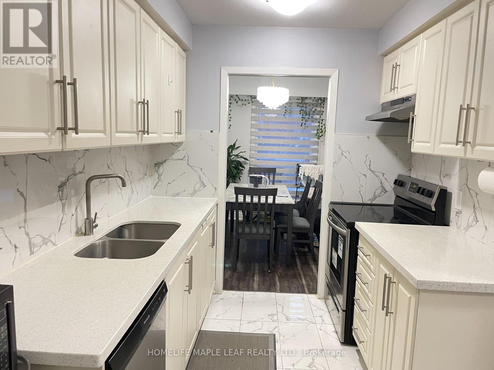 20 - 3430 Brandon Gate Drive, Mississauga, Ontario  L4T 3T4 - Photo 10 - W12123919