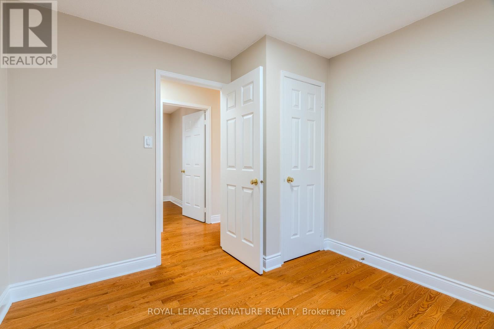 3263 Pebblewood Road, Mississauga (Meadowvale), Ontario  L5N 6P4 - Photo 26 - W12091403