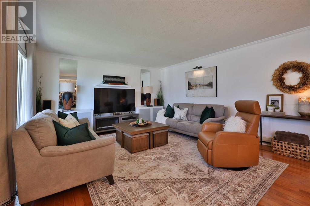 Property at 1115 12B Street N image 2