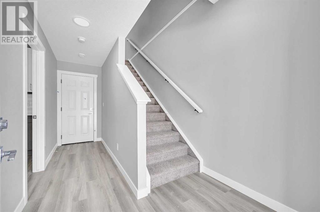 824 Red Sky Villas Ne, Calgary, Alberta  T3N 2M3 - Photo 5 - A2214469