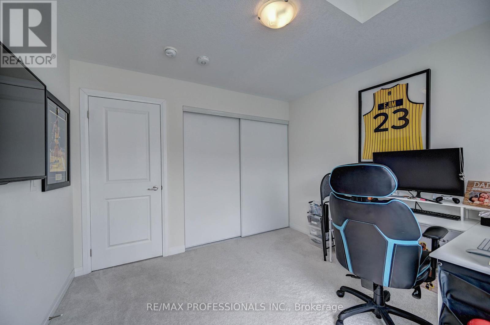 36 Blacklock Street, Cambridge, Ontario  N1S 0E3 - Photo 36 - X12129138