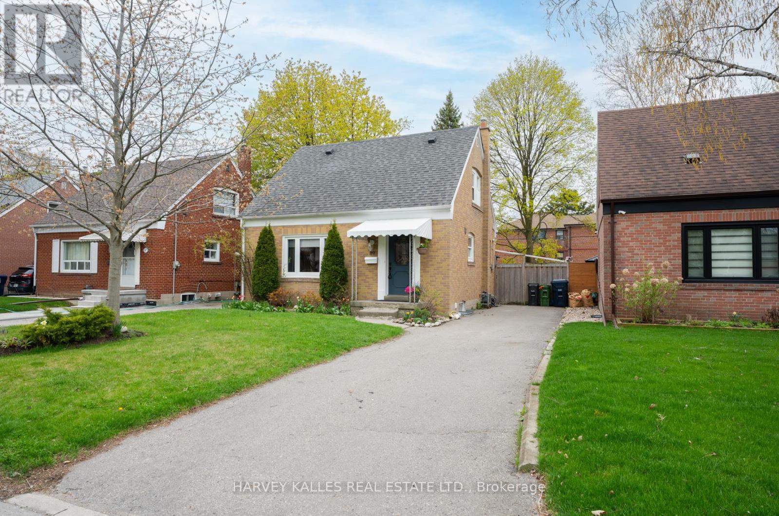 89 Charleswood Drive, Toronto (Clanton Park), Ontario  M3H 1X5 - Photo 44 - C12128879