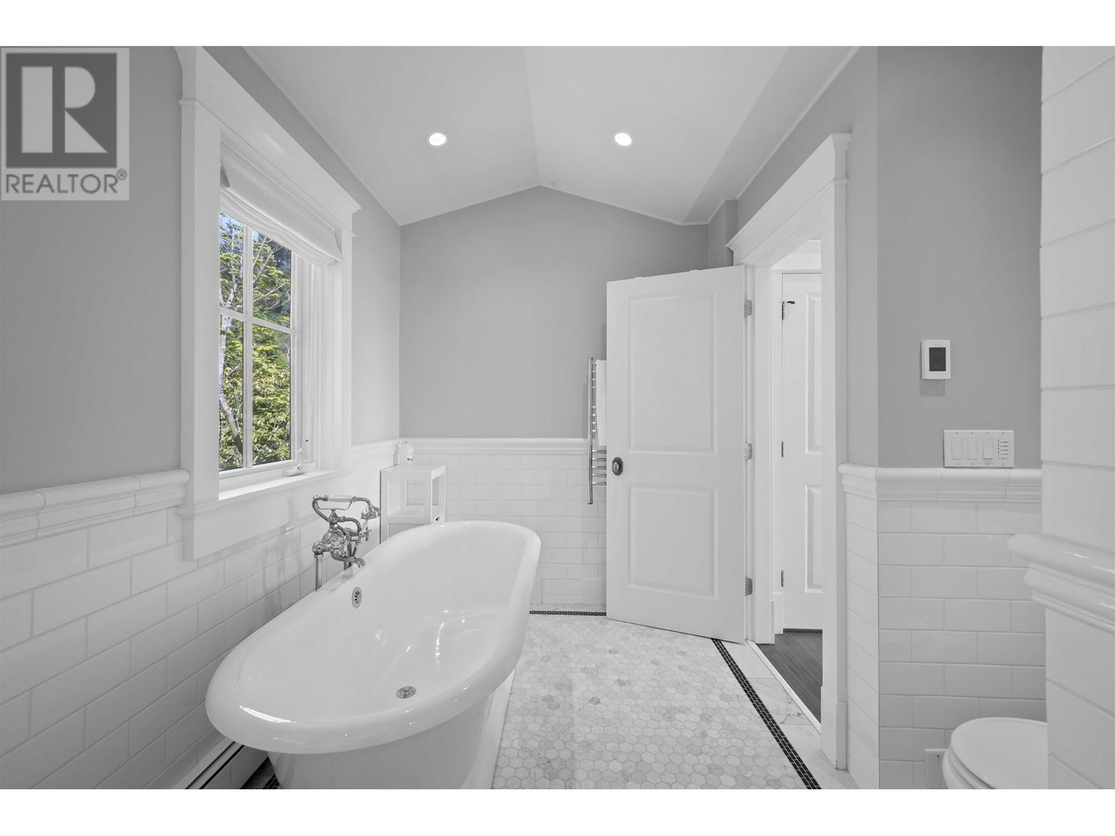 4075 Rose Crescent, West Vancouver, British Columbia  V7V 2N6 - Photo 22 - R2999025