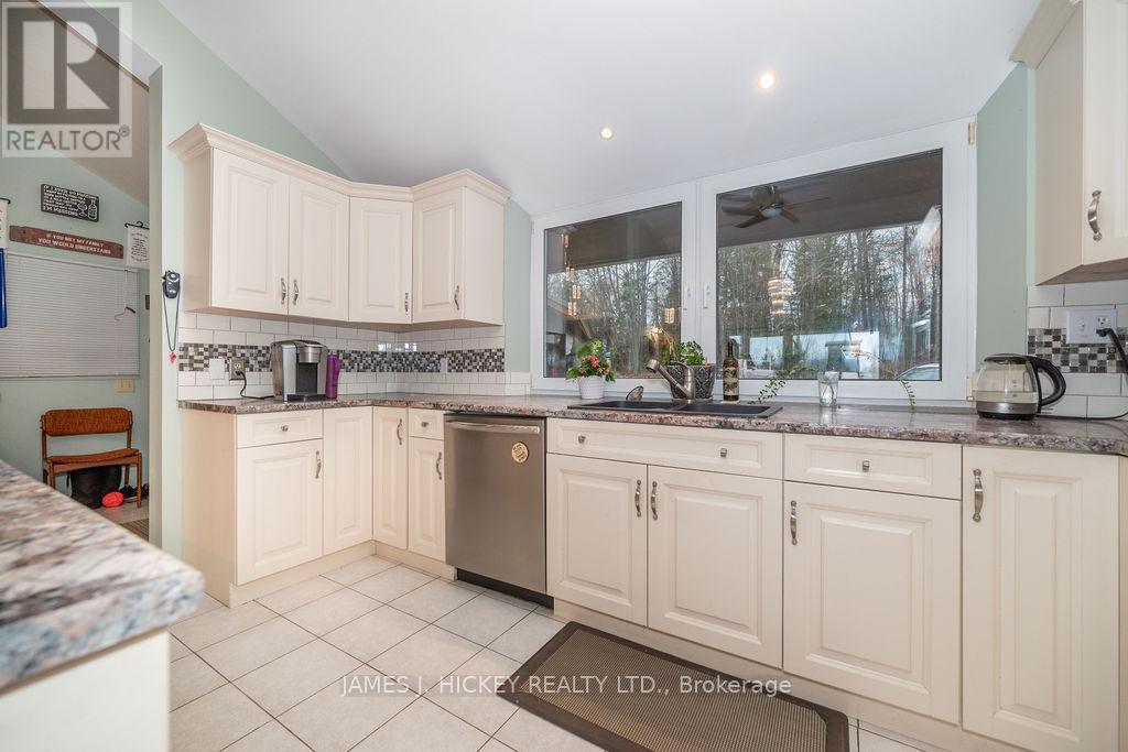 34224 Highway 17 Highway, Deep River, Ontario  K0J 1P0 - Photo 16 - X12129172