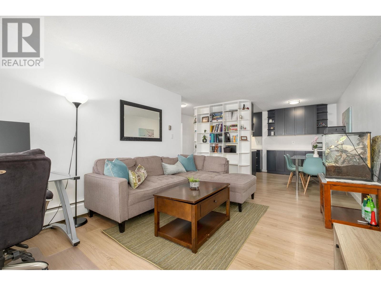220 1844 W 7th Avenue, Vancouver, British Columbia  V6J 1S8 - Photo 1 - R2994947