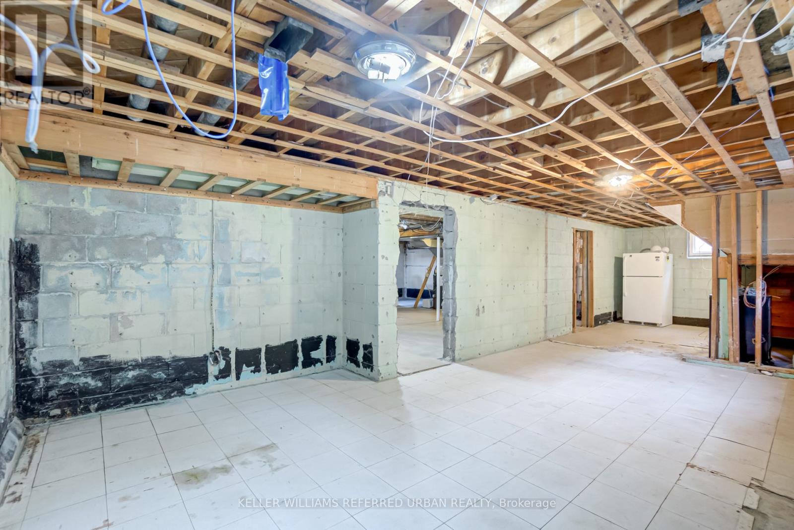 91 Bishop Avenue, Toronto, Ontario  M2M 1Z5 - Photo 32 - C12129169