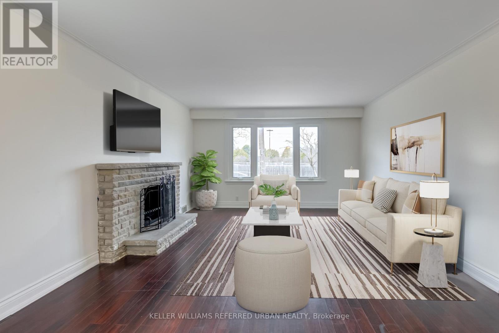 91 Bishop Avenue, Toronto, Ontario  M2M 1Z5 - Photo 4 - C12129169